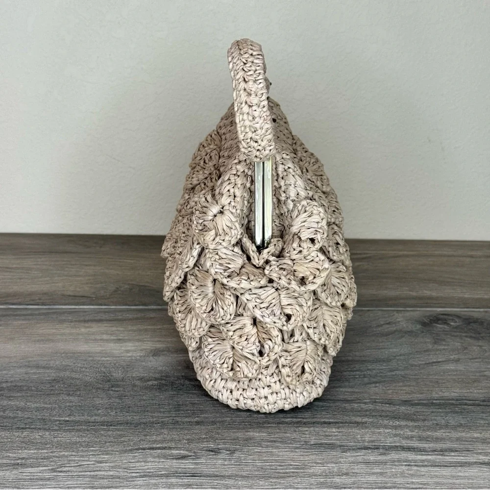 Patricia Nash Scalloped Raffia Collection Natural White Laureana Frame Satchel - Picture 3 of 16